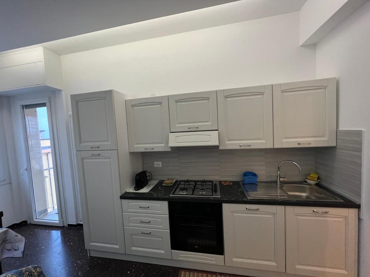 Don Pedro Beach House Savona Bagian luar foto